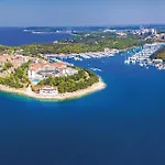 Lovely In * Galižana